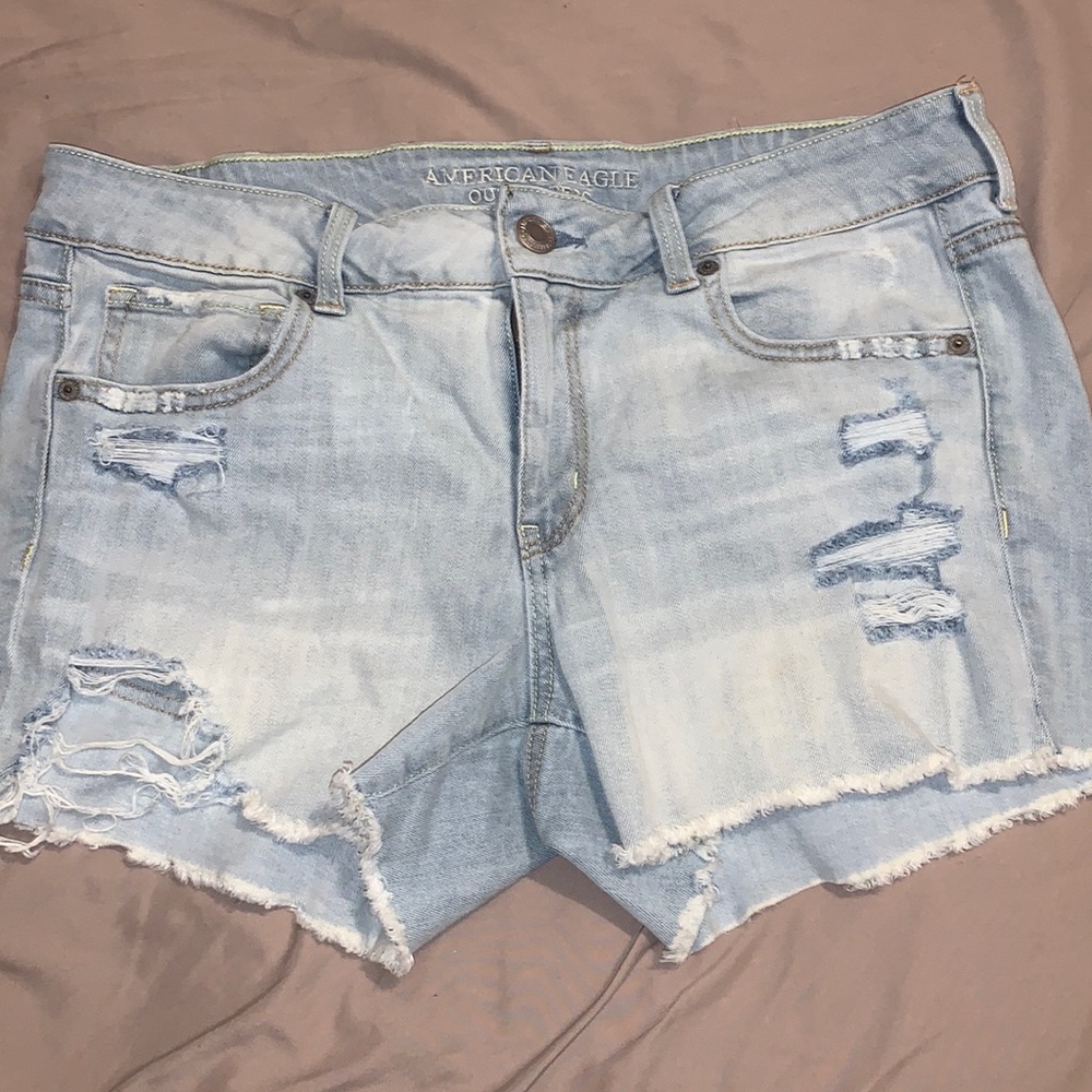 American Eagle Distressed Cutoff Denim Shorts Size 14